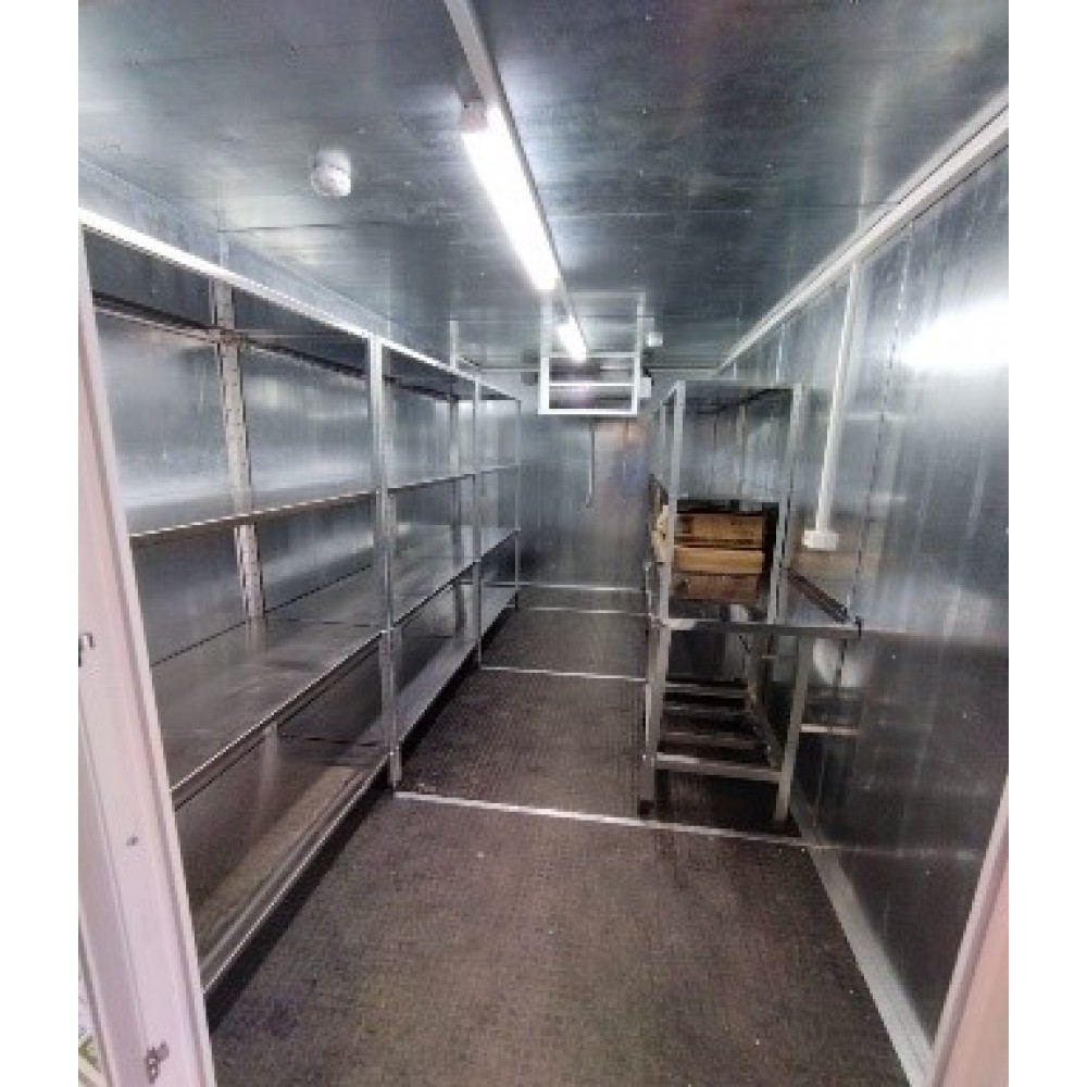 Вагон-дом склад-рефрижератор