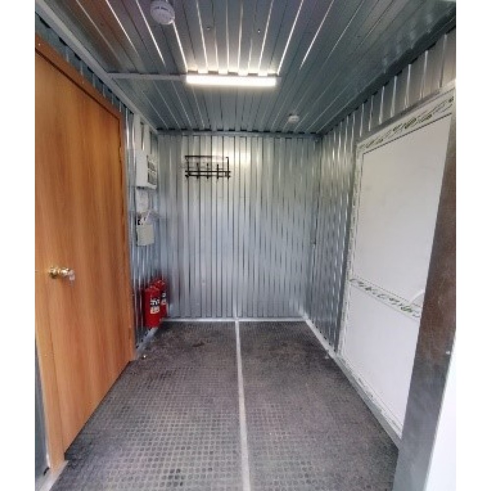 Вагон-дом склад-рефрижератор